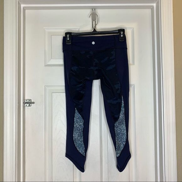 Lululemon Wunder Under Crop *Full-On Luon Blue Camouflage Low Rise Size 4 - Picture 7 of 8